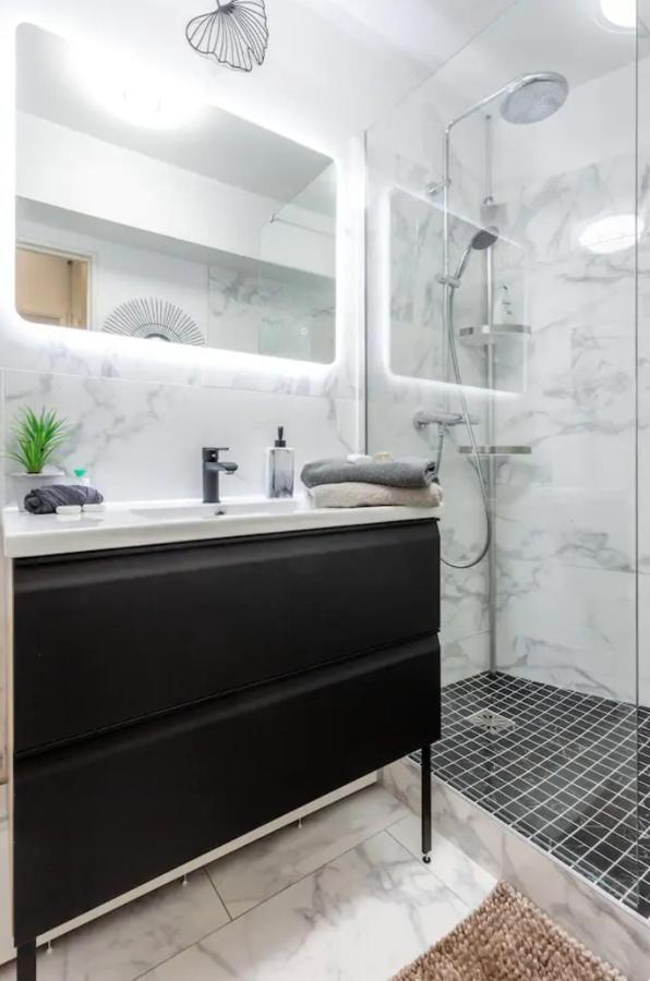 Beautiful Modern Fully Furnished Studio Levallois-Perret Ngoại thất bức ảnh